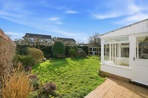Rear gardens- click for photo gallery